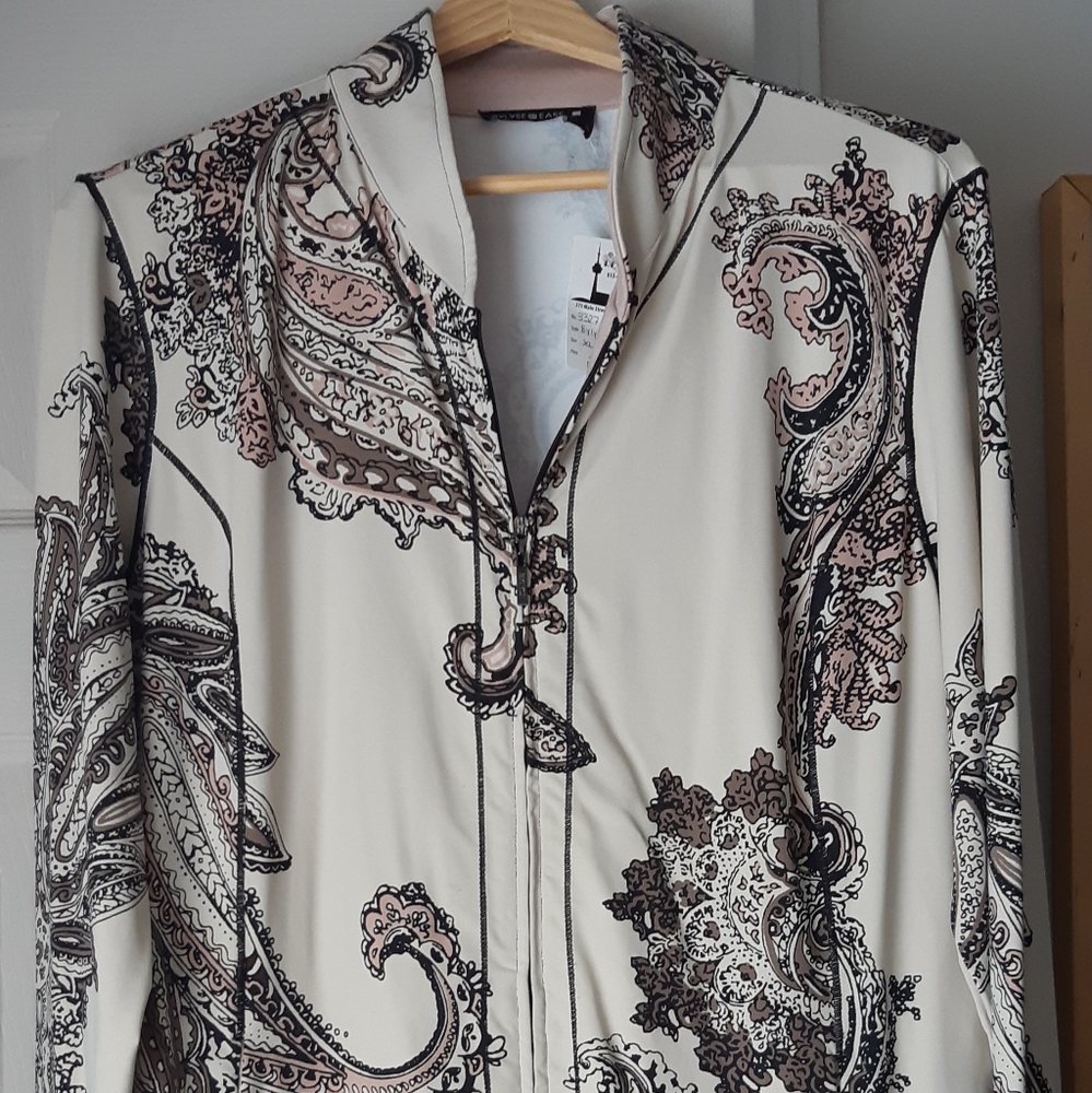 Embroidered Casual/Track Jacket